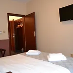 Hotel Greenwood 4*