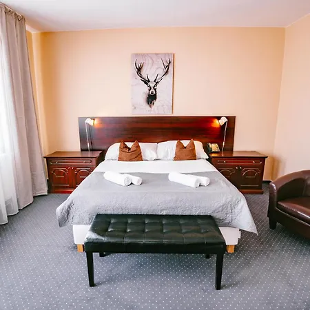 Greenwood Hotel