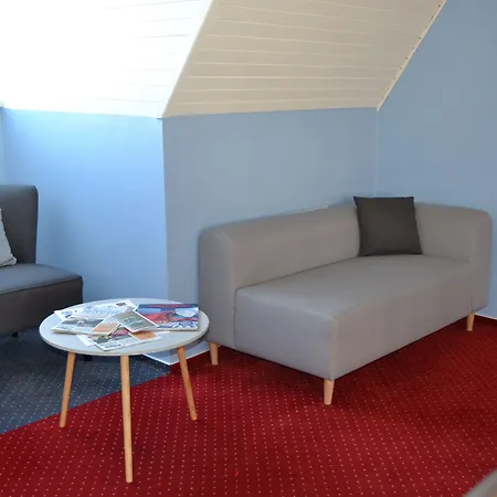 Отель Greenwood 4*