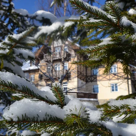 Отель Greenwood