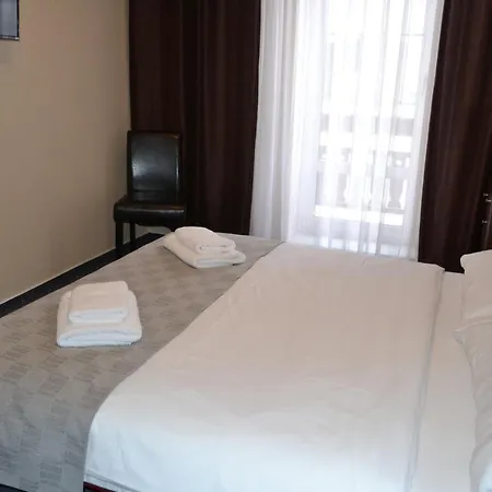 Greenwood Отель